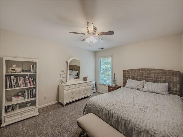 1116 Maple Creek Ridge, Loganville, GA 30052