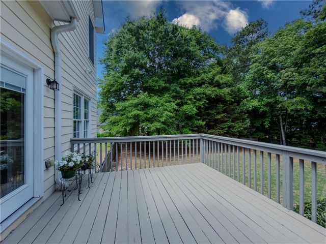 1116 Maple Creek Ridge, Loganville, GA 30052