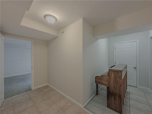 1116 Maple Creek Ridge, Loganville, GA 30052