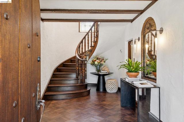 314 Wildwood Ave., Piedmont, CA 94611