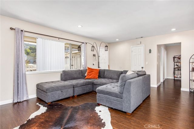 24048 Cruise Circle, Canyon Lake, CA 92587