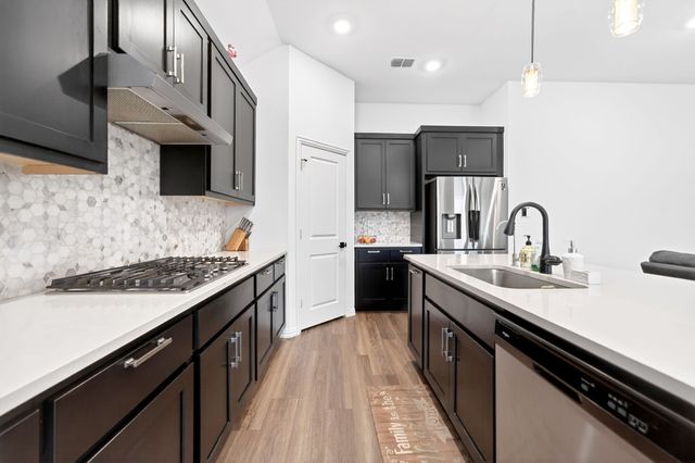 4004 Blue Stem Boulevard, Melissa, TX 75454