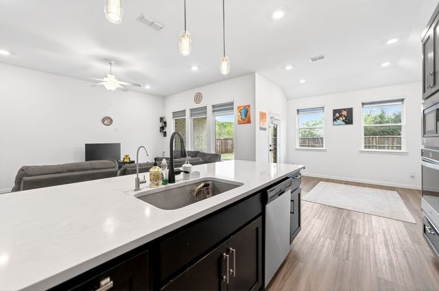 4004 Blue Stem Boulevard, Melissa, TX 75454