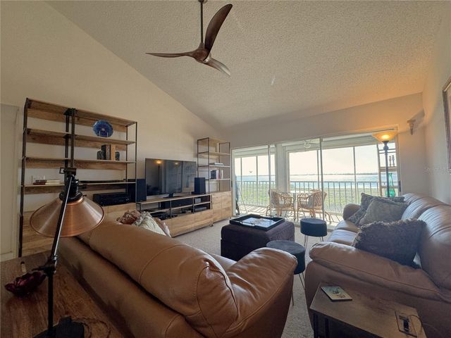 1155 EDGEWATER CIRCLE 28, Bradenton, FL 34209