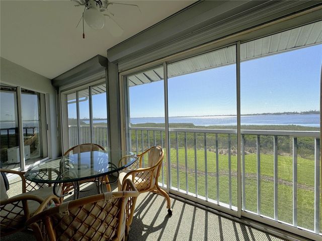 1155 EDGEWATER CIRCLE 28, Bradenton, FL 34209