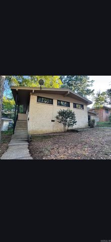 19 Woodcliff Circle, Little Rock, AR 72204