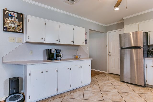 2458 Douglas Drive, San Angelo, TX 76904
