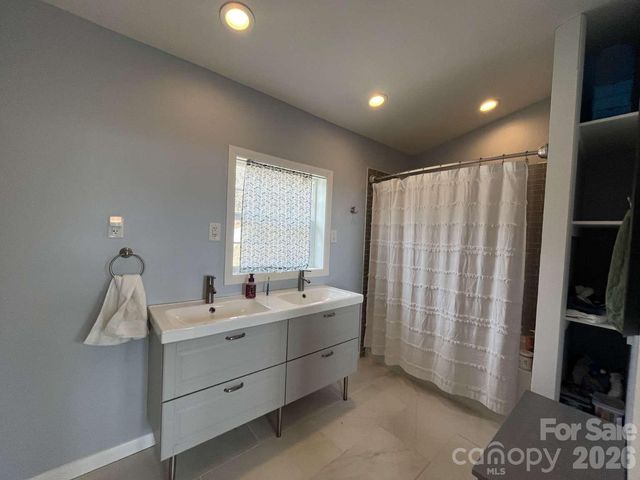 3445 Irish Hills Road, Morganton, NC 28655