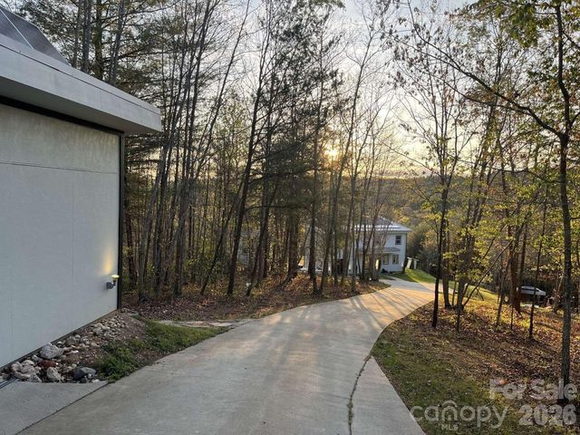 3445 Irish Hills Road, Morganton, NC 28655