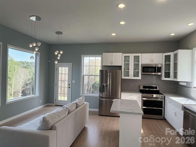 3445 Irish Hills Road, Morganton, NC 28655