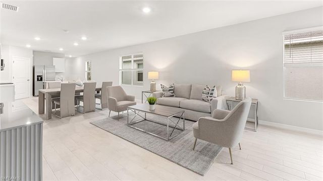 1204 Brooklands DR, Fort Myers, FL 33905