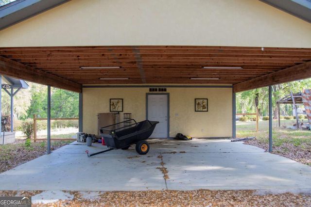 528 Gardner Road, Baxley, GA 31513