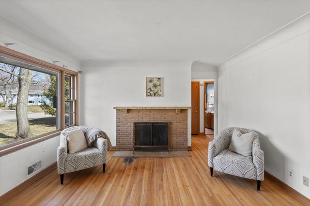 4921 Mayview Road, Minnetonka, MN 55345