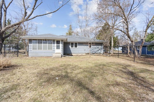 4921 Mayview Road, Minnetonka, MN 55345