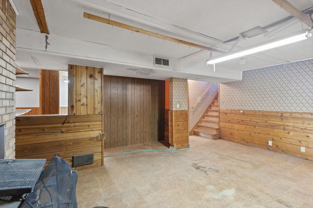 4921 Mayview Road, Minnetonka, MN 55345