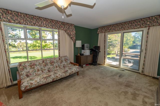 1617 Inwood Road, South Bend, IN 46614