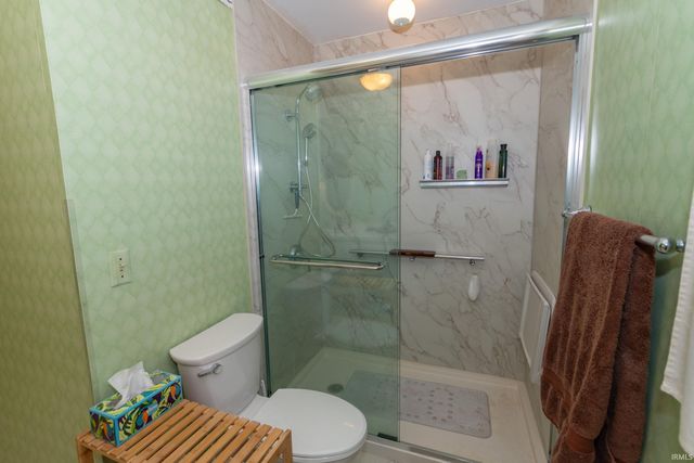 1617 Inwood Road, South Bend, IN 46614