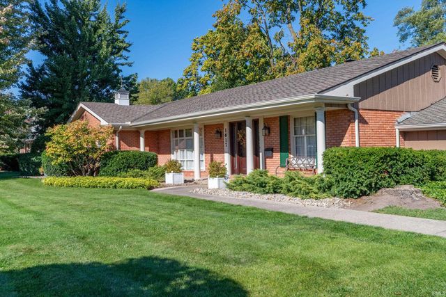 1617 Inwood Road, South Bend, IN 46614