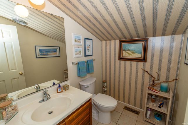 1617 Inwood Road, South Bend, IN 46614
