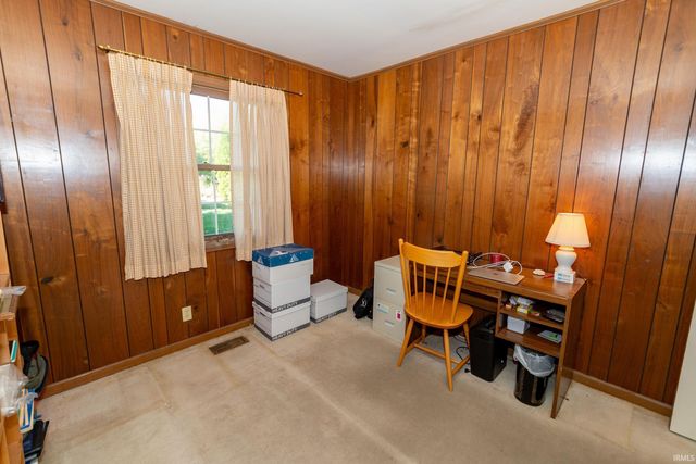 1617 Inwood Road, South Bend, IN 46614