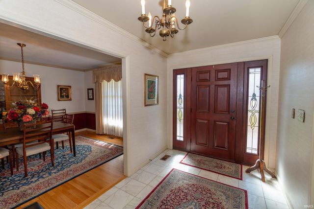 1617 Inwood Road, South Bend, IN 46614