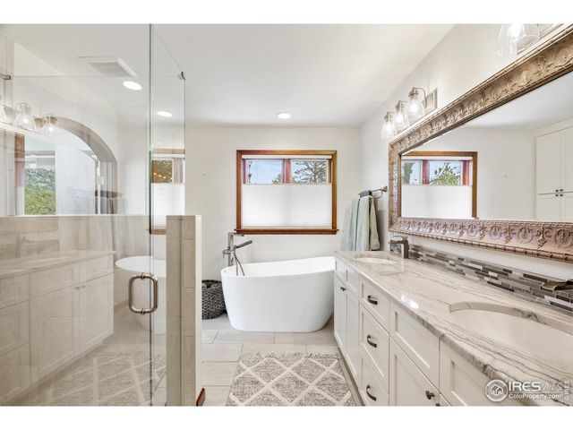 341 Homesteader Ln, Estes Park, CO 80517