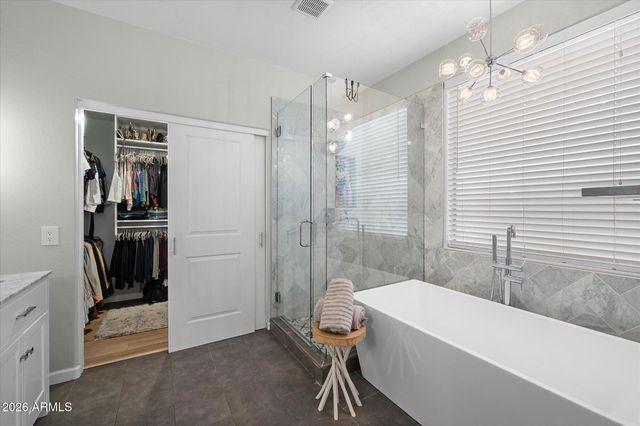 1360 E DANA Place, Chandler, AZ 85225