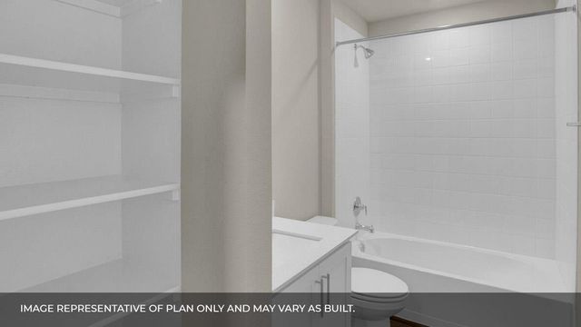 472 Globe Mallow CIR, Kyle, TX 78640