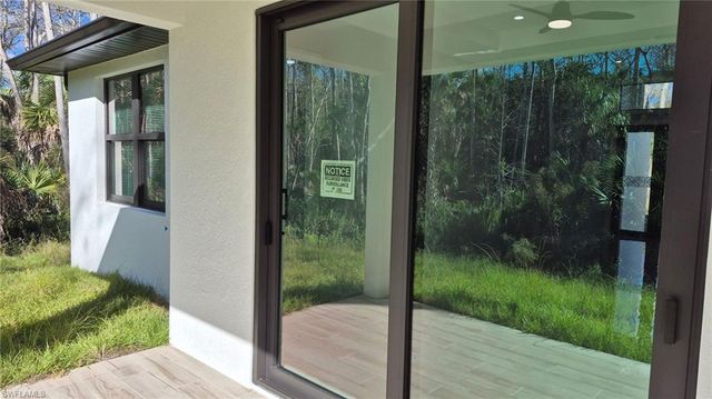 532 41st AVE NE, Naples, FL 34120