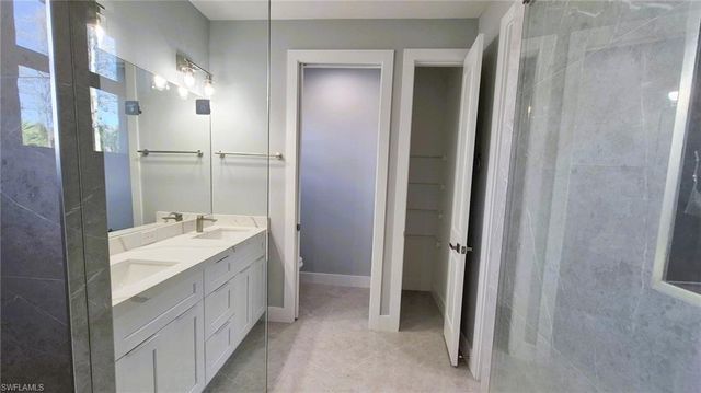 532 41st AVE NE, Naples, FL 34120