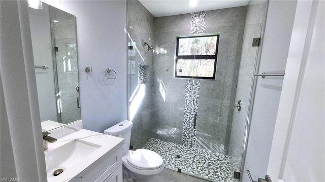 532 41st AVE NE, Naples, FL 34120