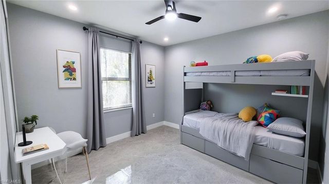 532 41st AVE NE, Naples, FL 34120