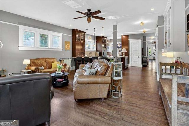 624 W College Avenue, Decatur, GA 30030