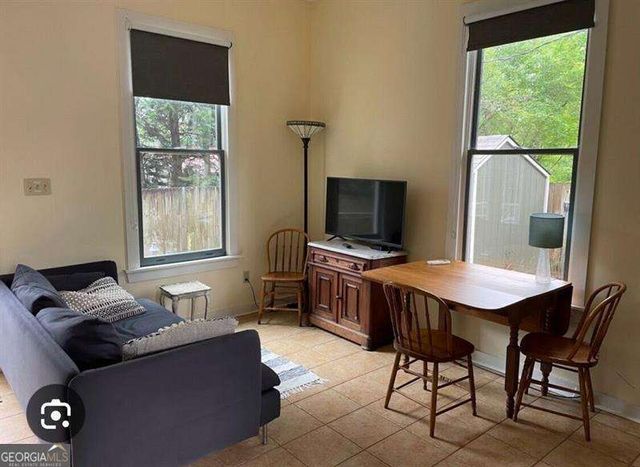 624 W College Avenue, Decatur, GA 30030