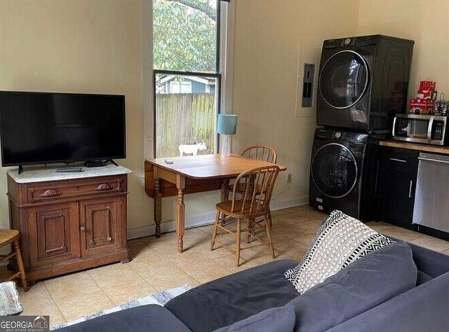 624 W College Avenue, Decatur, GA 30030