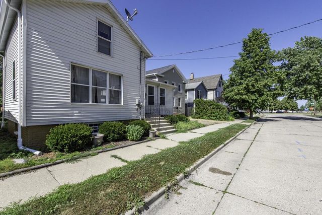 318 59th PLACE, Kenosha, WI 53140