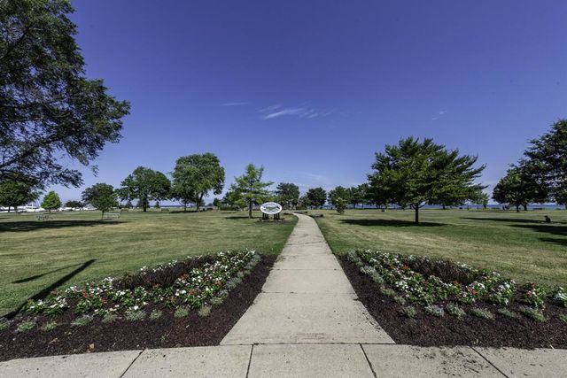 318 59th PLACE, Kenosha, WI 53140