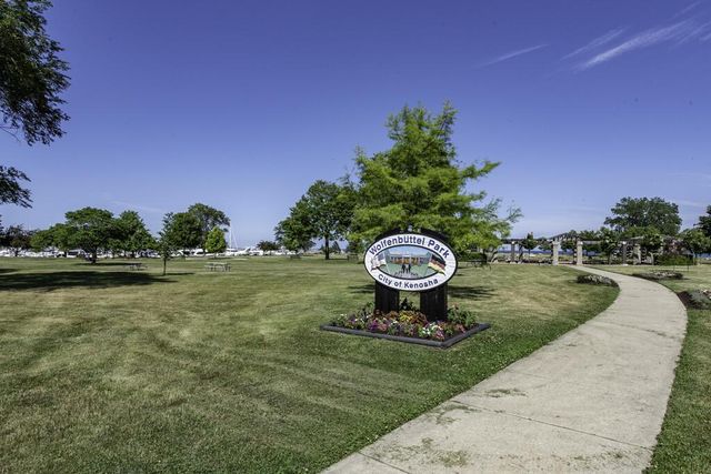 318 59th PLACE, Kenosha, WI 53140