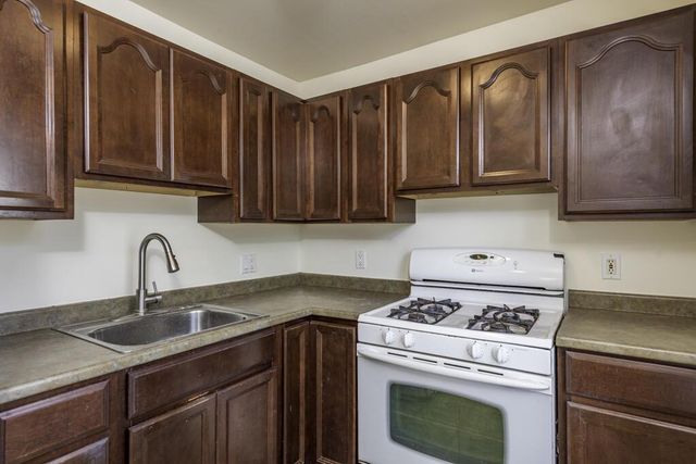 318 59th PLACE, Kenosha, WI 53140