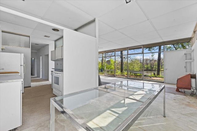 3575 E Huron River Drive, Ann Arbor, MI 48104