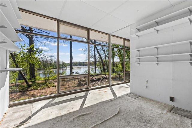 3575 E Huron River Drive, Ann Arbor, MI 48104