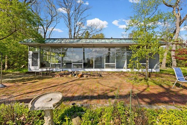 3575 E Huron River Drive, Ann Arbor, MI 48104
