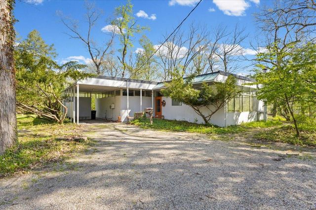 3575 E Huron River Drive, Ann Arbor, MI 48104