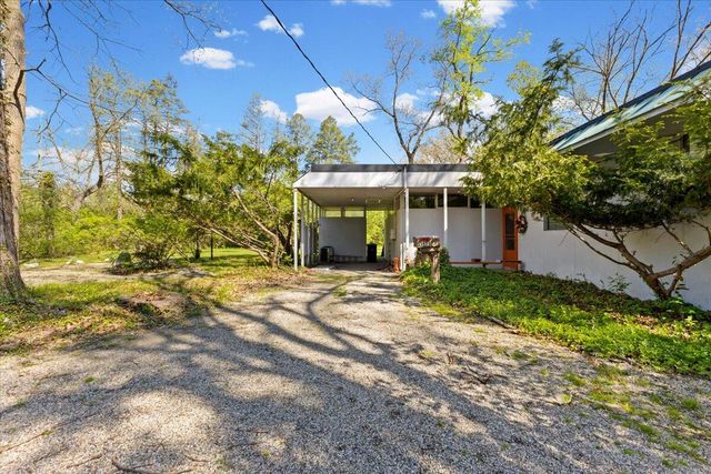 3575 E Huron River Drive, Ann Arbor, MI 48104