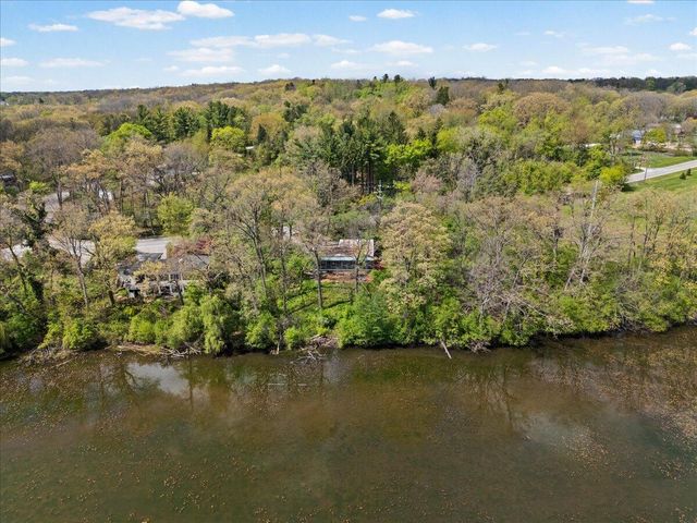 3575 E Huron River Drive, Ann Arbor, MI 48104