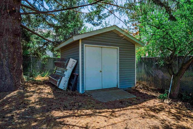 8206 E Boone Ave, Spokane Valley, WA 99212