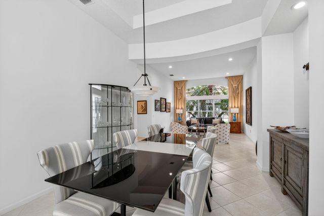 7381 Morocca Lake Drive, Delray Beach, FL 33446