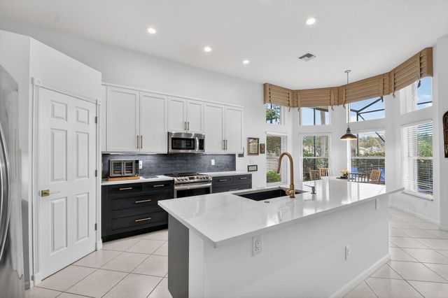 7381 Morocca Lake Drive, Delray Beach, FL 33446