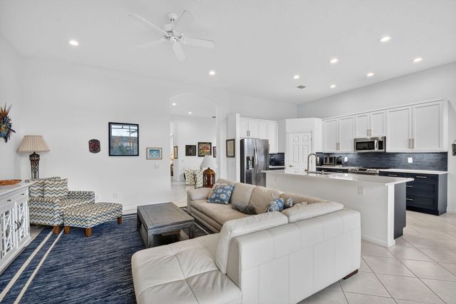 7381 Morocca Lake Drive, Delray Beach, FL 33446