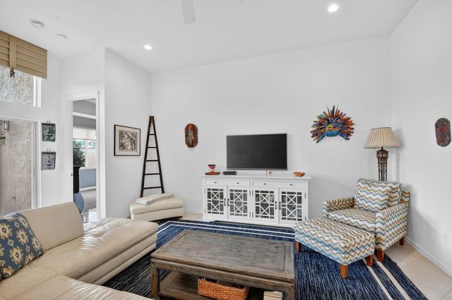 7381 Morocca Lake Drive, Delray Beach, FL 33446